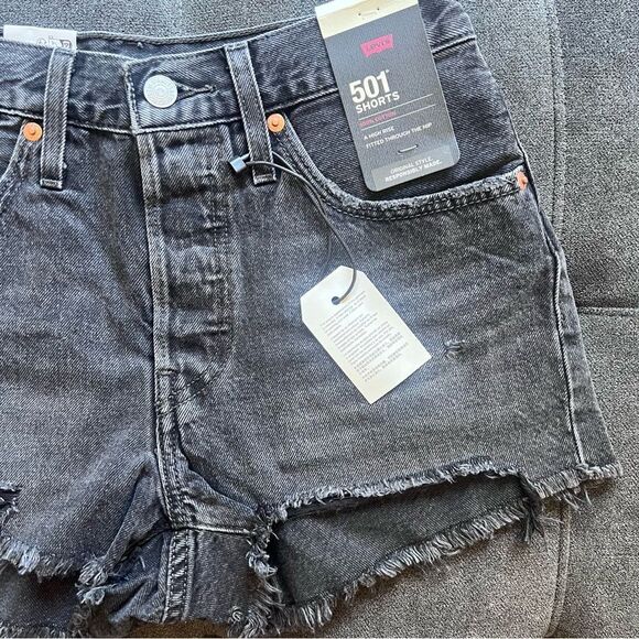 Levi’s 501 Original Fit High Rise Distressed Cutoff Black Denim Shorts - Picture 7 of 14